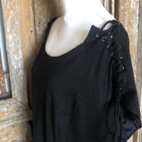 TORRID Black Short Sleeve DRESS Slimming PLUS 24 - Picture 7 of 7